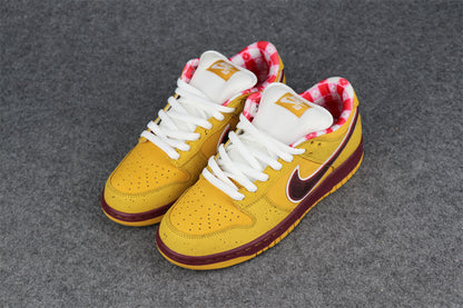 Dunk Low Premium SB 'Yellow Lobster'