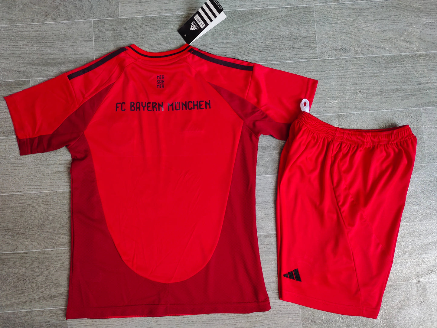 KIDS Adidas FC Bayern Munich 2024/25 Home Replica Kit (Kids' Set: Jersey + Shorts)