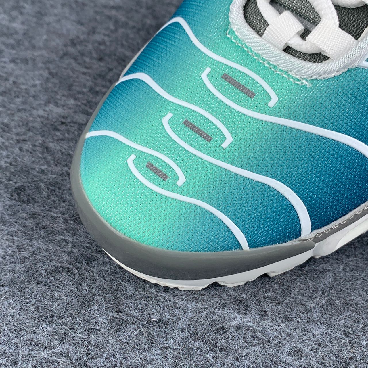Air Max Plus 'Aurora Green'