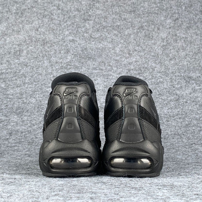 Air Max 95 Essential 'Triple Black'