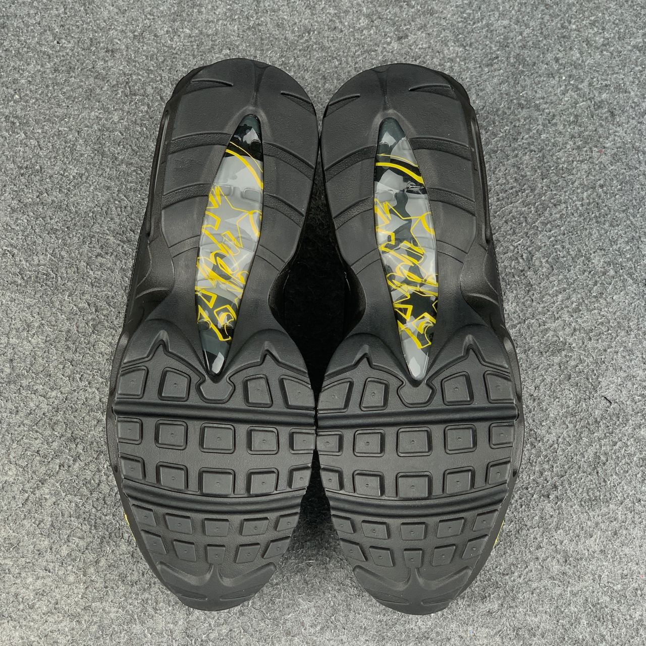 Corteiz x Nike Air Max 95 SP 'Honey Blacks'