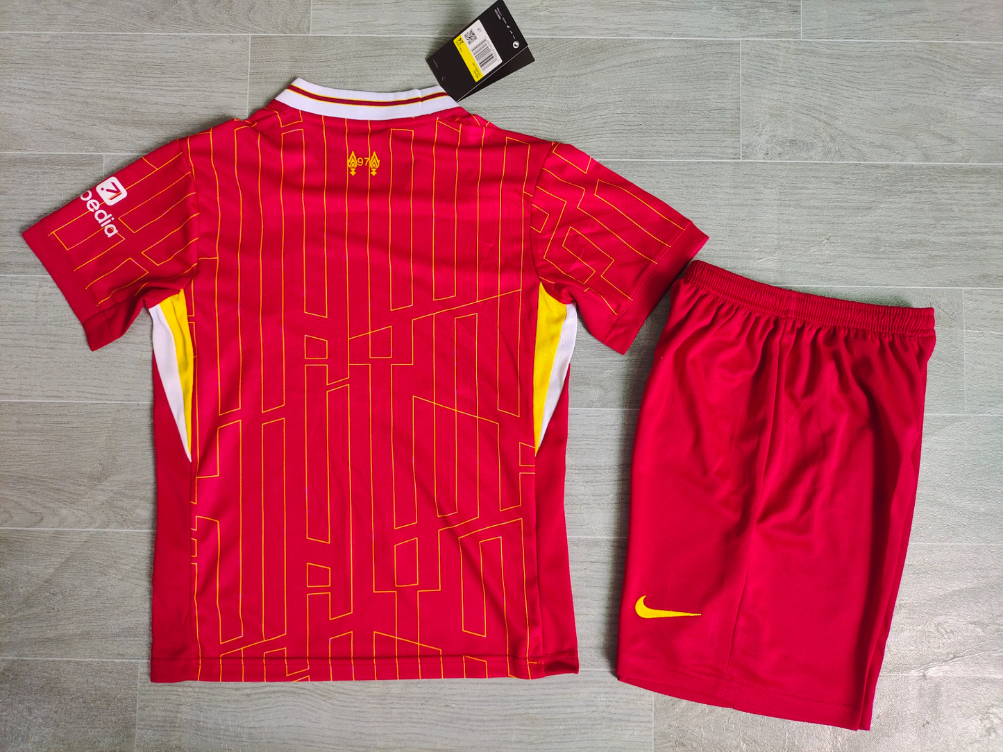 KIDS Liverpool FC 2024/25 Home Stadium Kit Set (Kids/Youth)