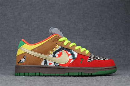 Dunk Low SB 'What The Dunk'