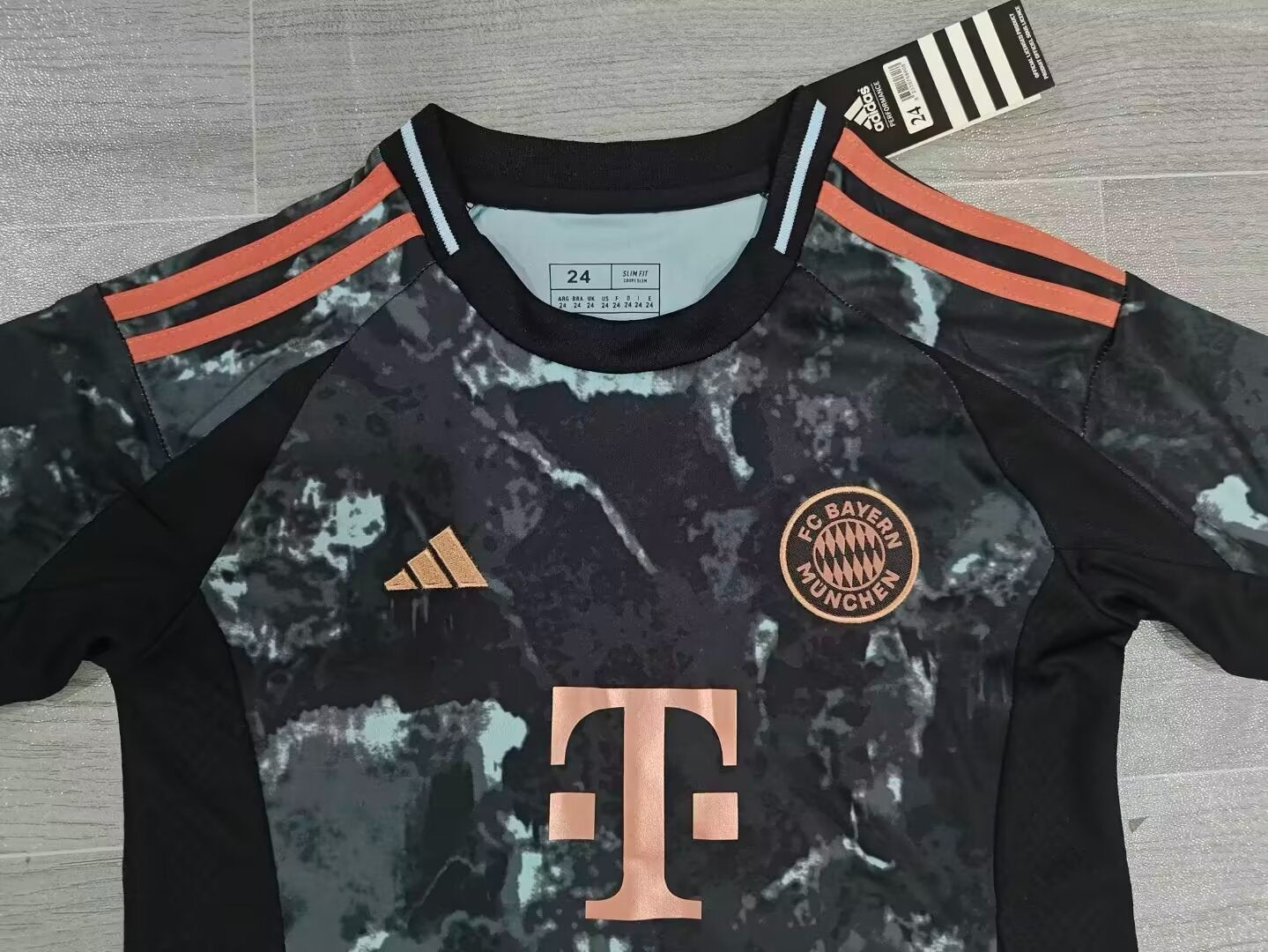 KIDS Bayern Munich Away Kit (Jersey & Shorts Set)