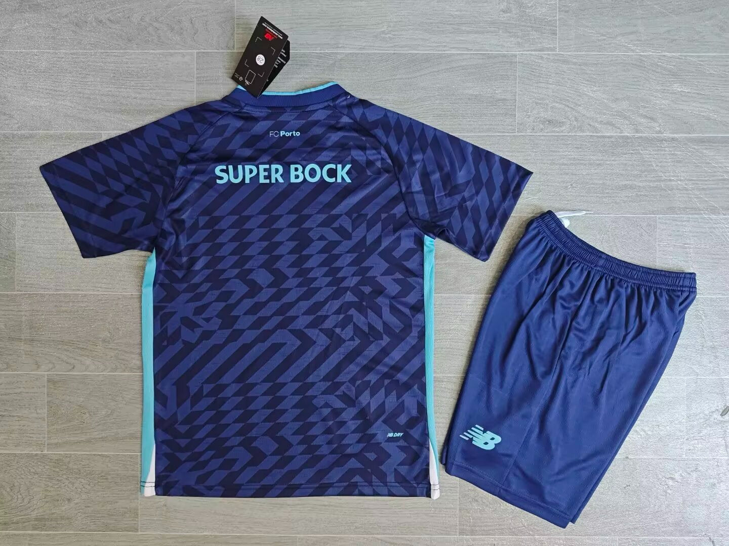 KIDS FC Porto Away Kit (Jersey & Shorts Set)
