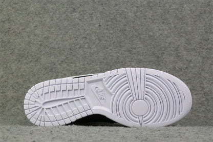 Dunk Low 'Reverse Panda'
