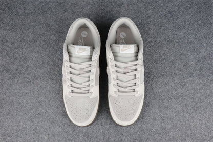 Dunk Low 'Ironstone'