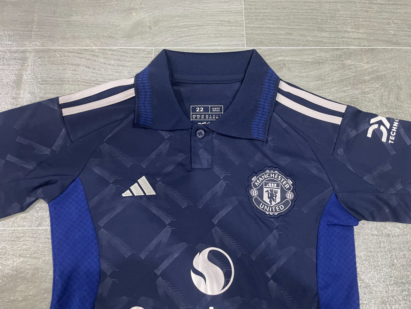 KIDS Manchester United FC 2024/25 Away Stadium Kit Set (Kids/Youth)
