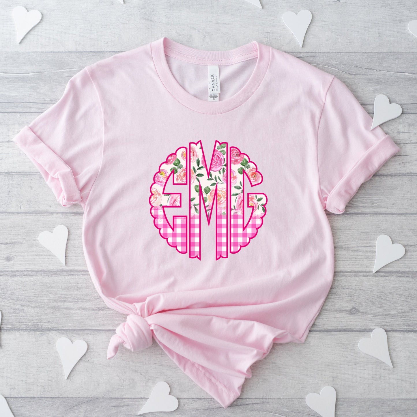 Scalloped Monogram Tees || Cute Monogrammed Shirts For Women || Mother's Day Gift || Personalized Shirts || Monogrammed Shirts || 10 Colors