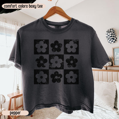 Comfort Colors® Boxy Crop Top Checkered Flowers Crop Tee Boho Floral Boxy Tee Gift For Mom Spring T Shirt Trendy Floral Cropped Tee