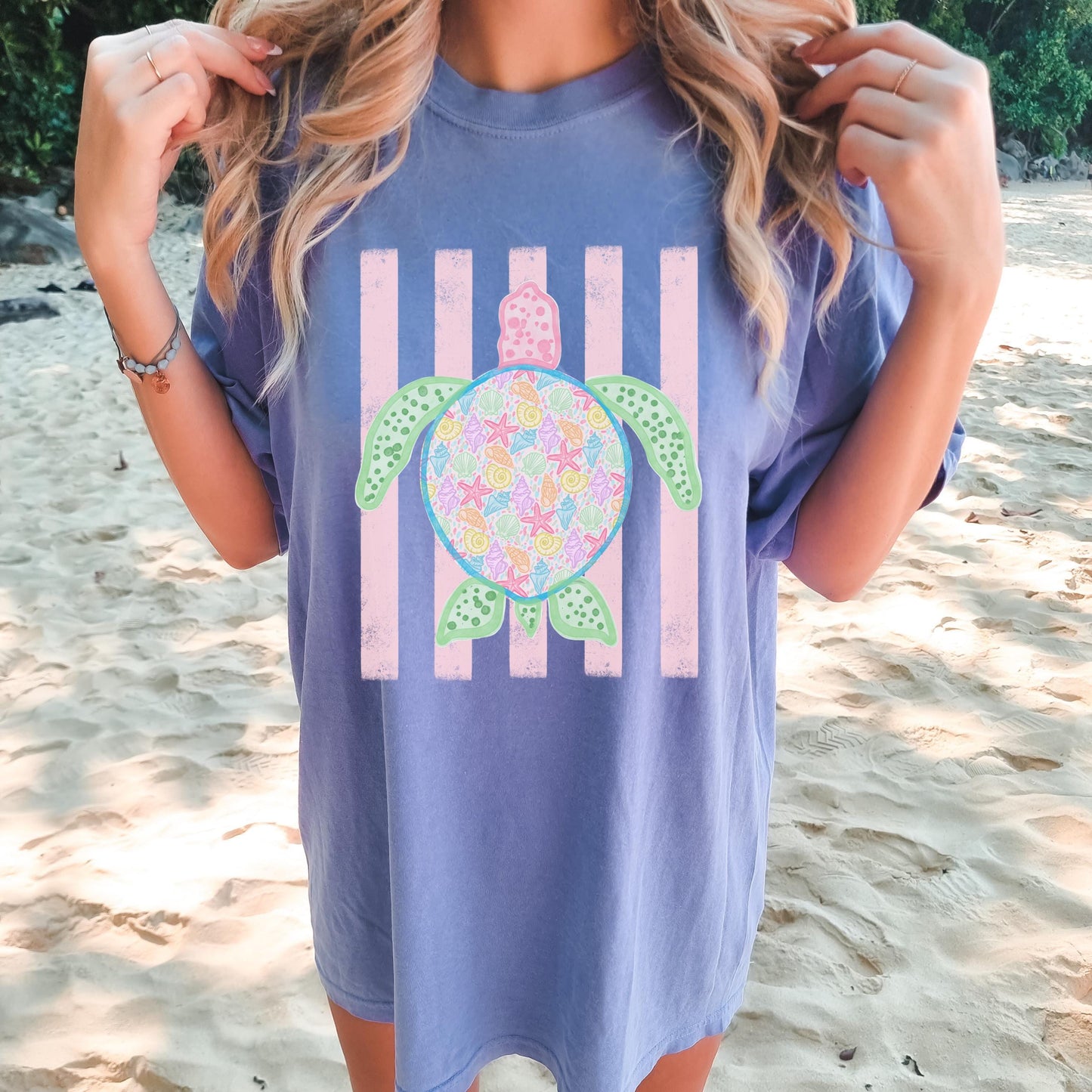 Comfort Colors Turtle Shirt - Summer Trending Stripes T-Shirt - Boho Summer Beach Tee - Retro Graphic Floral Turtle